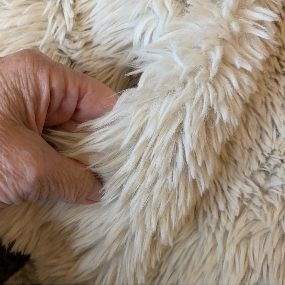 🌷Host Pic🌷❤️Price Drop❤️Old Navy Women's Soft Cream Teddy Jacket - Picture 12 of 13